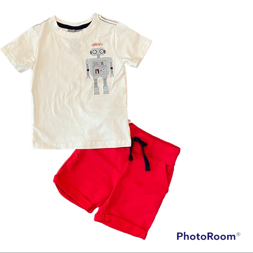 Jarvis Archer robot outfit red shorts